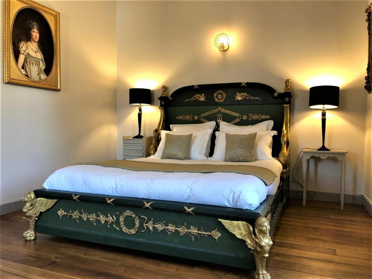 Bed and Breakfast Domaine De Monplaisir Caylus Exterior foto
