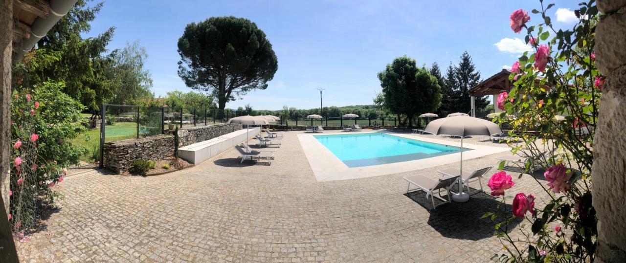 Bed and Breakfast Domaine De Monplaisir Caylus Exterior foto