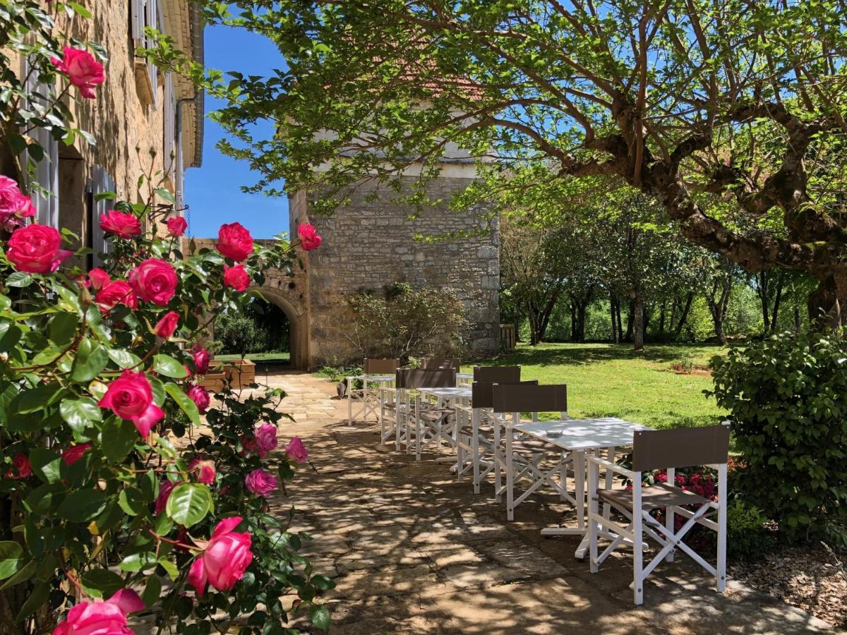 Bed and Breakfast Domaine De Monplaisir Caylus Exterior foto